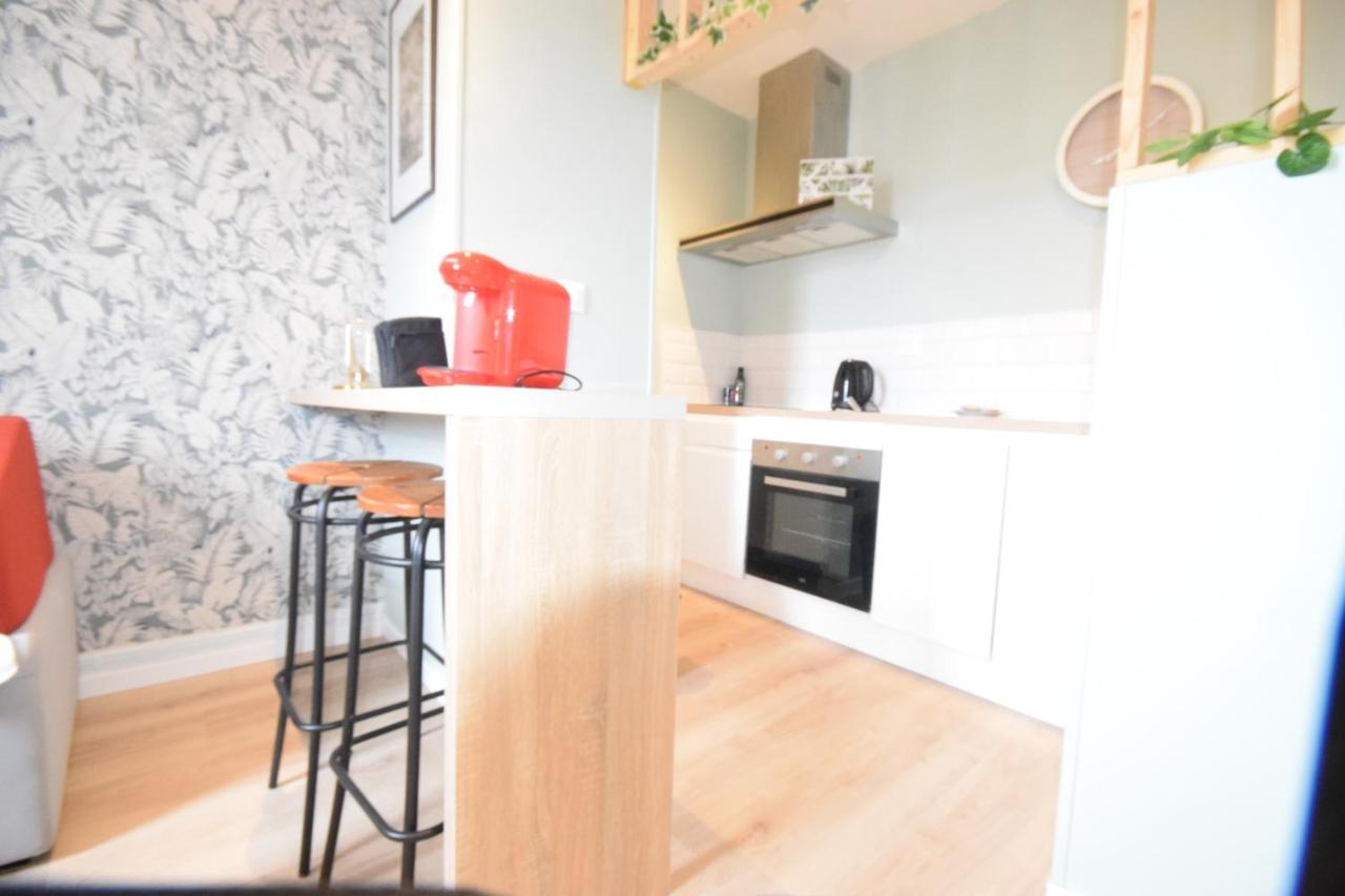 Lerelaisdodile23 - Parking - Lumineux - Hyper Centre Apartman Valenciennes Kültér fotó